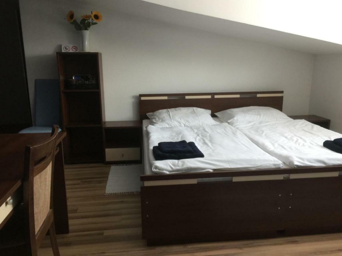 Relax & Tenis Club Liptovský Mikuláš Εξωτερικό φωτογραφία